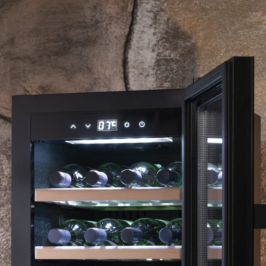 CASO WineExclusive 38 Smart Falstaff Edition