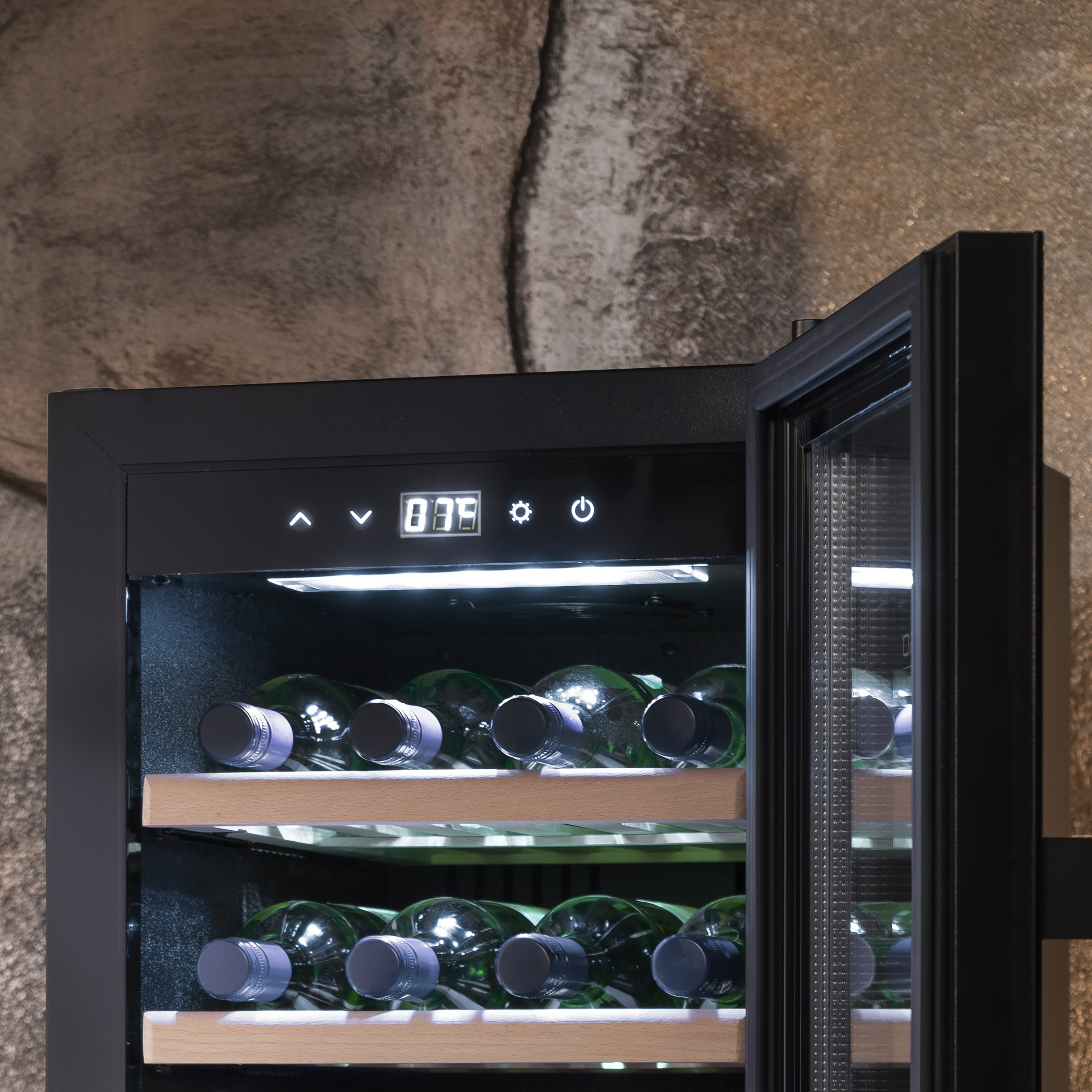 CASO WineExclusive 38 Smart Falstaff Edition