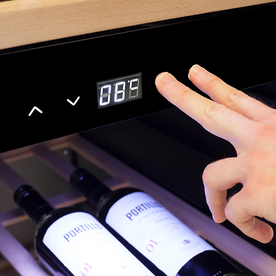 Caso WineExclusive 180 Smart Falstaff Edition