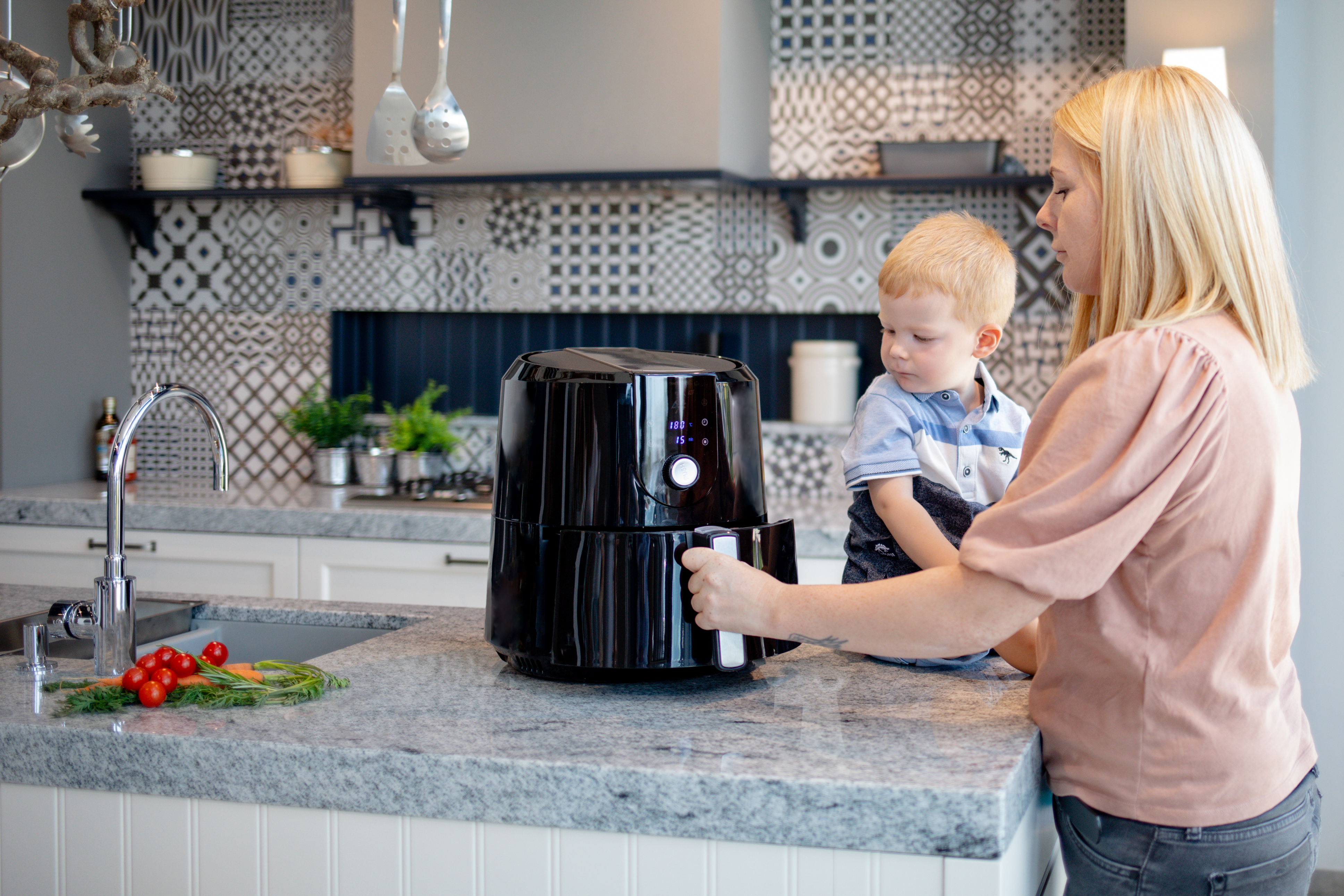 Steba Airfry XL 5,2 L timer 80-200°C Steba Airfry XL 5,2 L timer 80-200°C